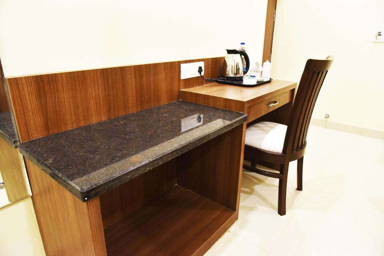 Hotel Amritsar International 2 Min Walk From Amritsar Bus Stand 外观 照片