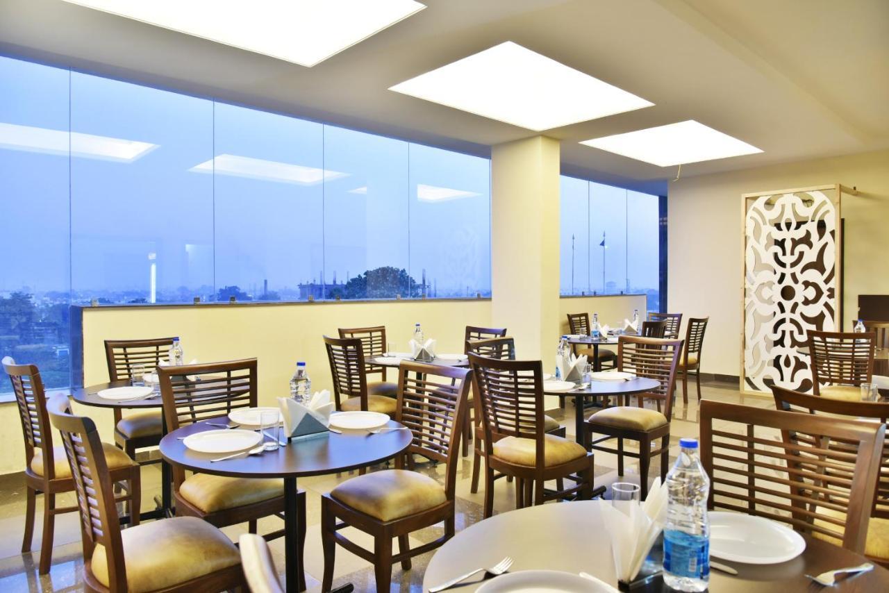 Hotel Amritsar International 2 Min Walk From Amritsar Bus Stand 外观 照片