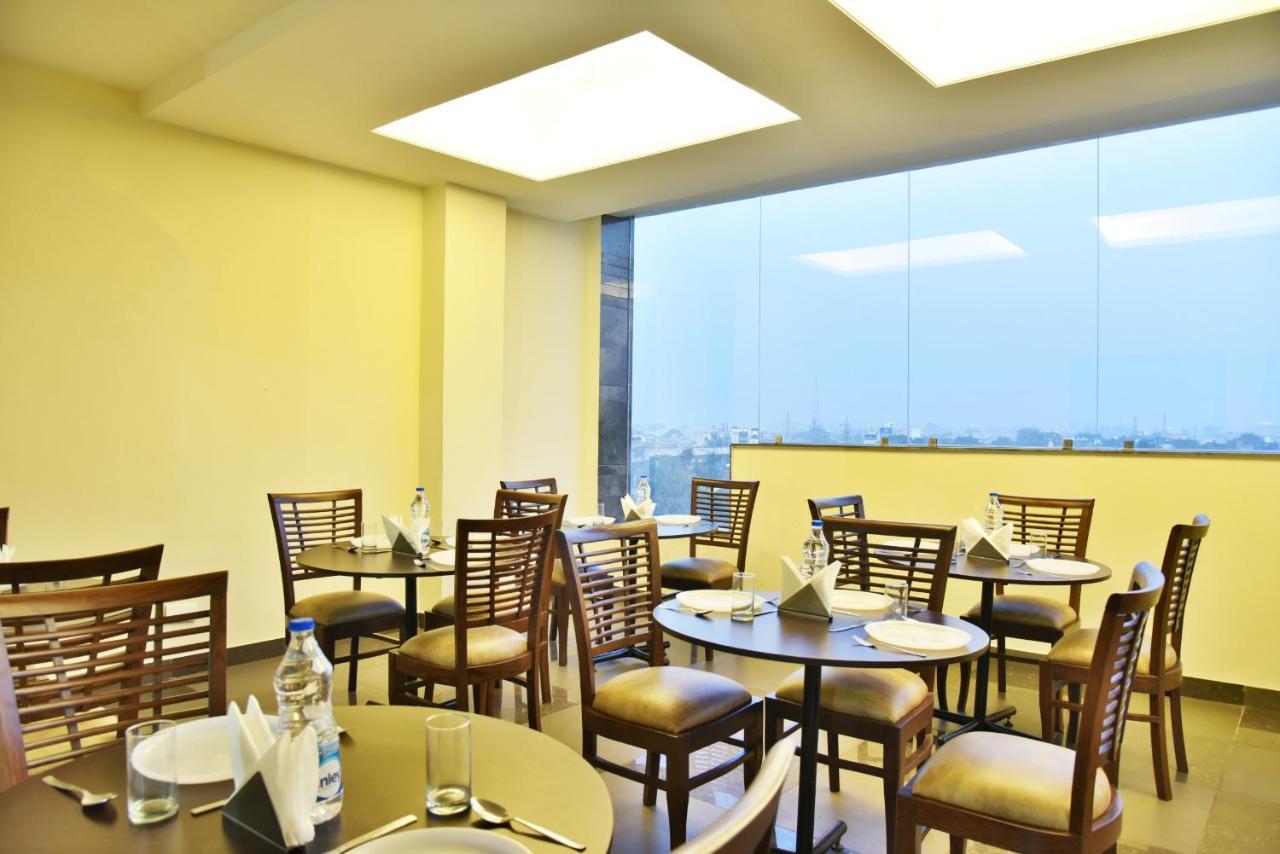 Hotel Amritsar International 2 Min Walk From Amritsar Bus Stand 外观 照片