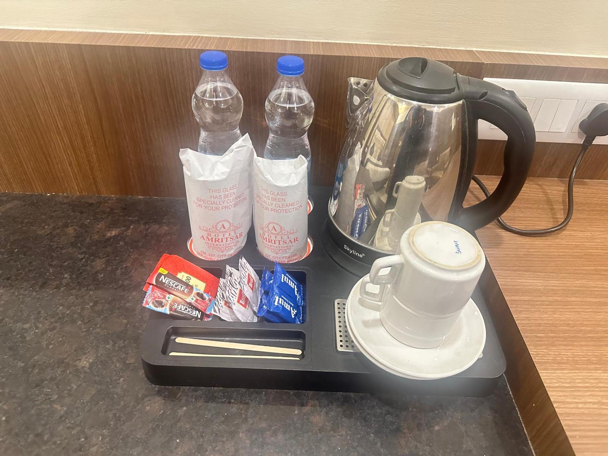 Hotel Amritsar International 2 Min Walk From Amritsar Bus Stand 外观 照片