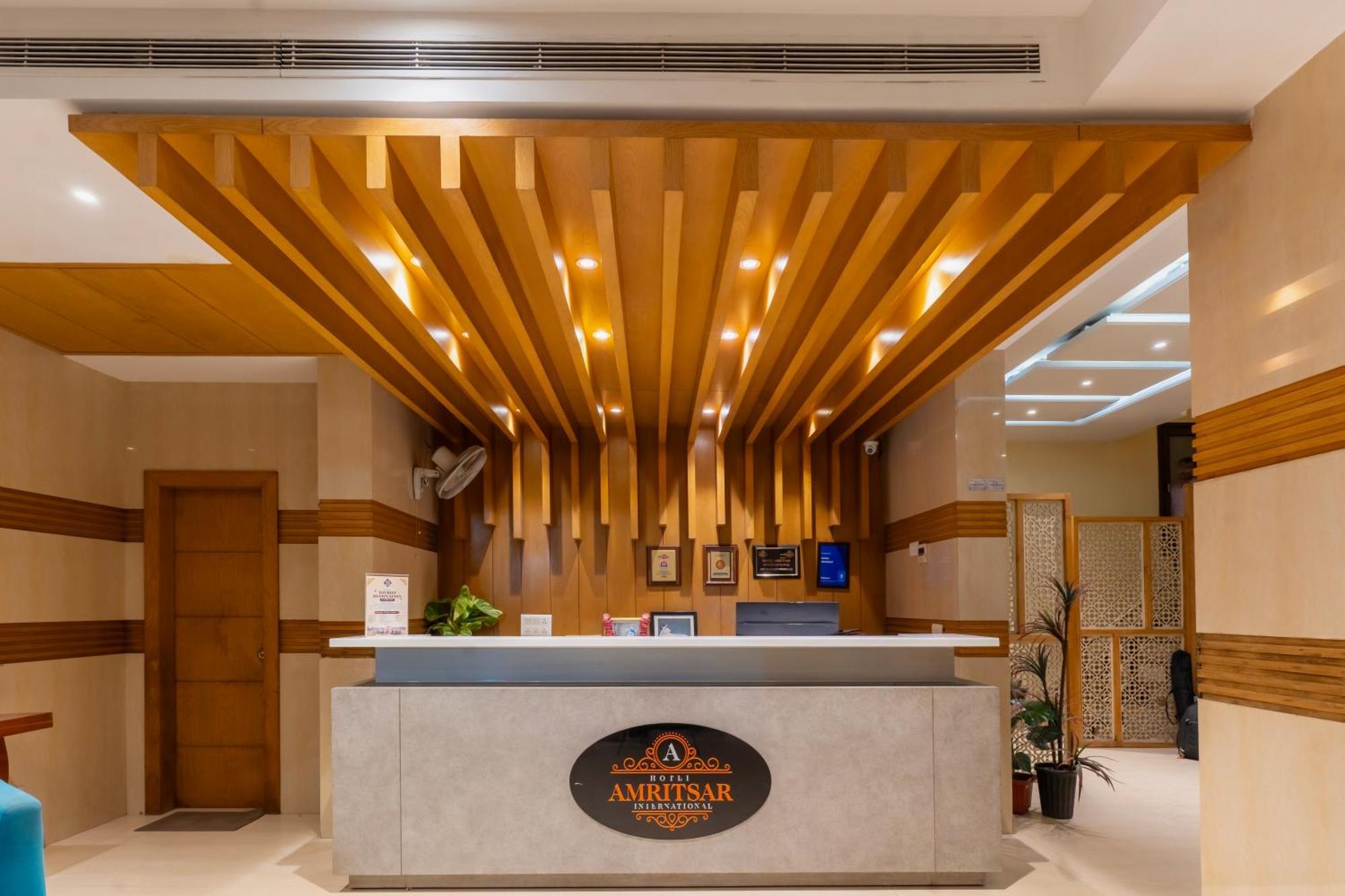 Hotel Amritsar International 2 Min Walk From Amritsar Bus Stand 外观 照片